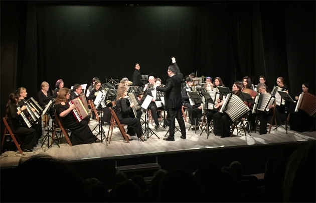 Orquestra de Cambra d'Acordions de Barcelona (OCAB). Concert de Nadal