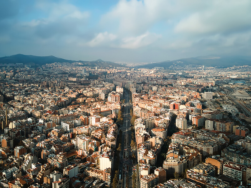 Barcelona propone para 2024 un presupuesto que prioriza la ordenación del espacio público, la vivienda y la mejora de los barrio