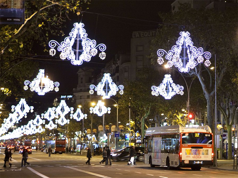 L’Ajuntament de Barcelona pagarà el 75% de la il·luminació de Nadal 2020 a la ciutat
